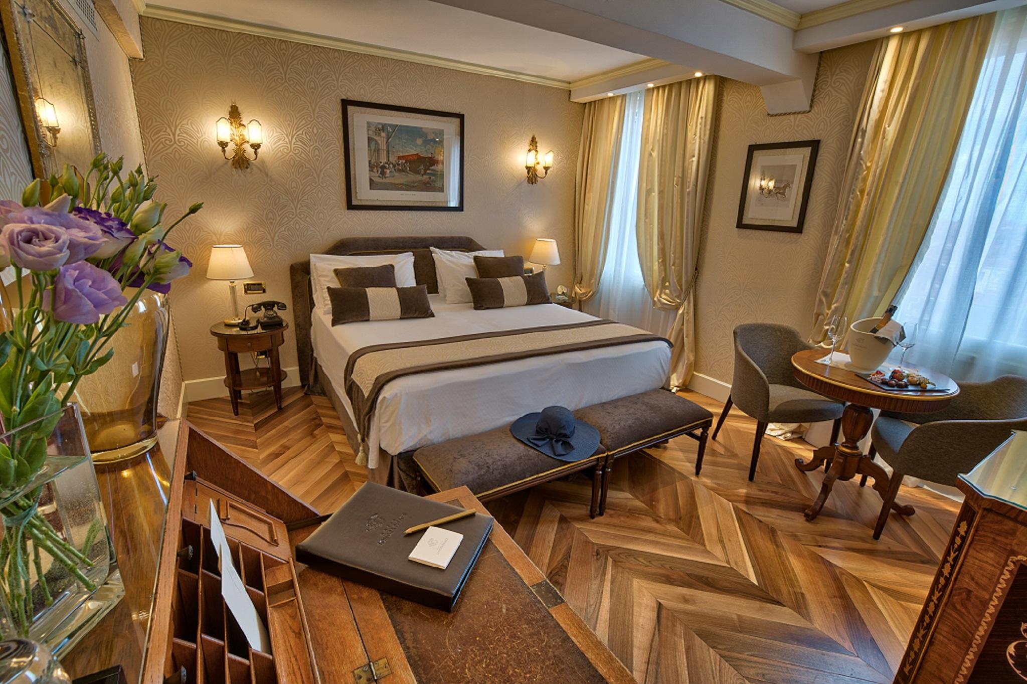Londra Palace Venezia Eksteriør billede