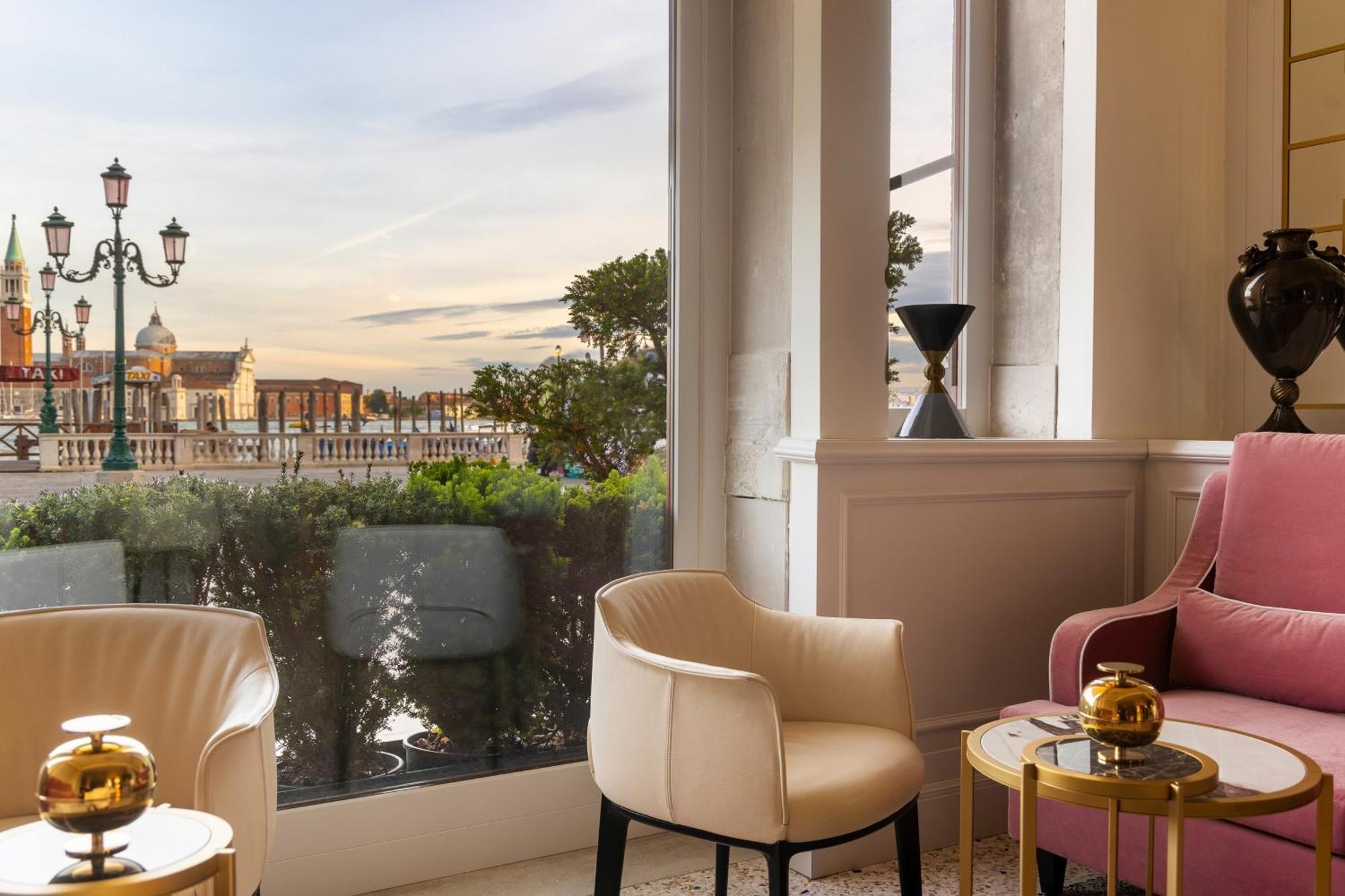 Londra Palace Venezia Eksteriør billede