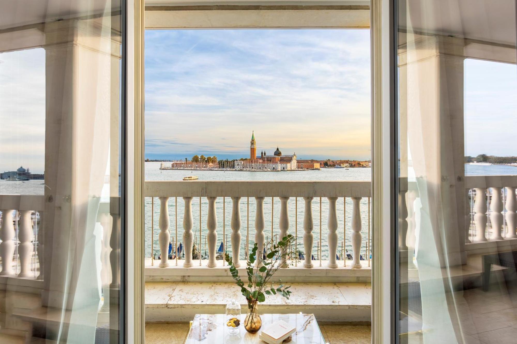 Londra Palace Venezia Eksteriør billede