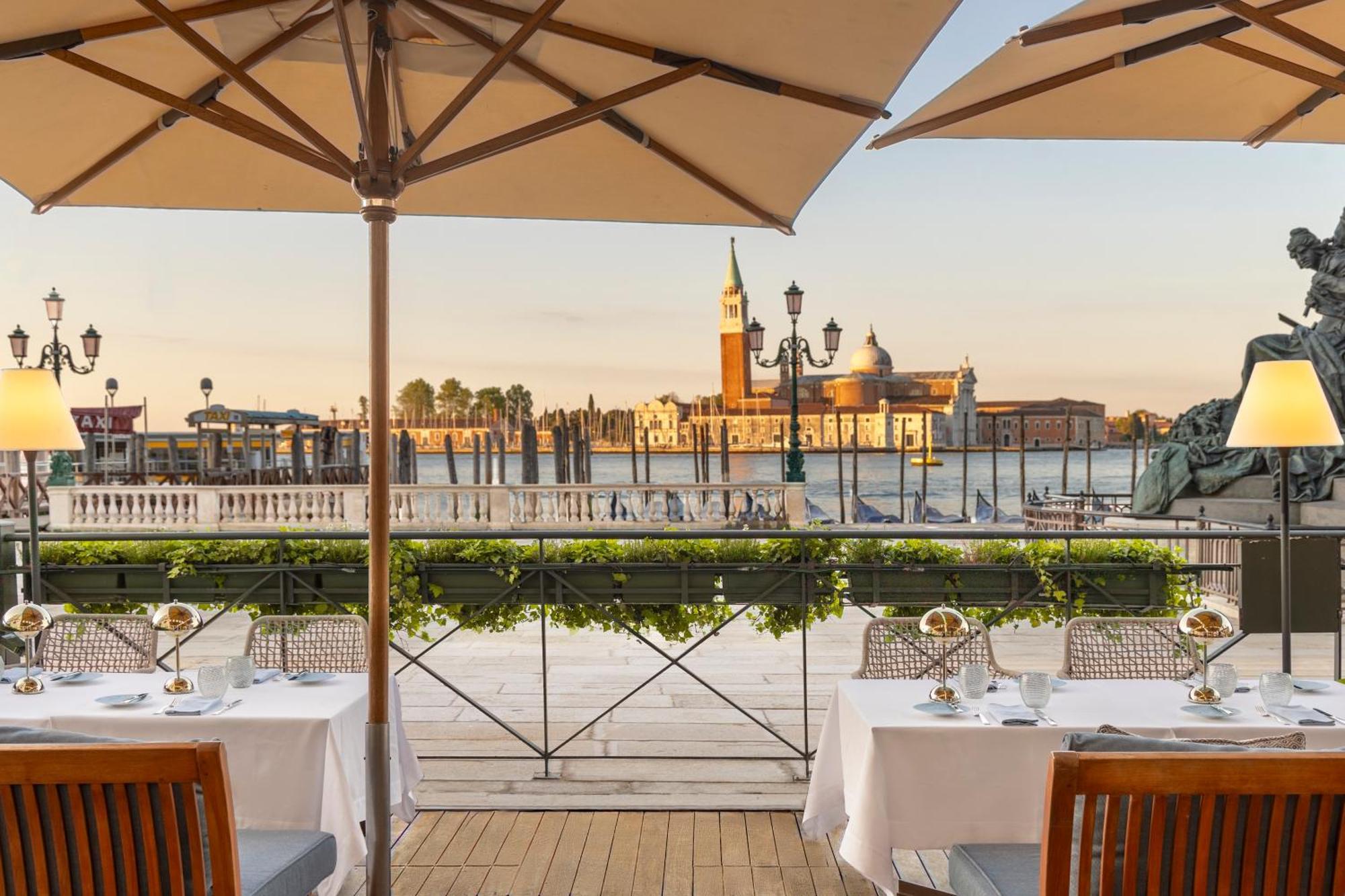 Londra Palace Venezia Eksteriør billede